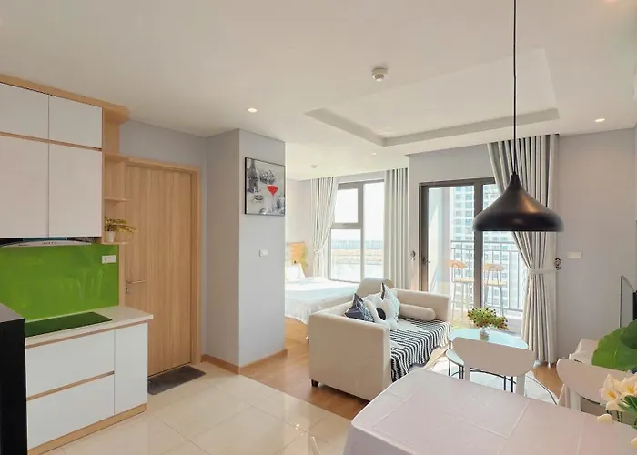 Bay Garden Aurora 3* Ha Long