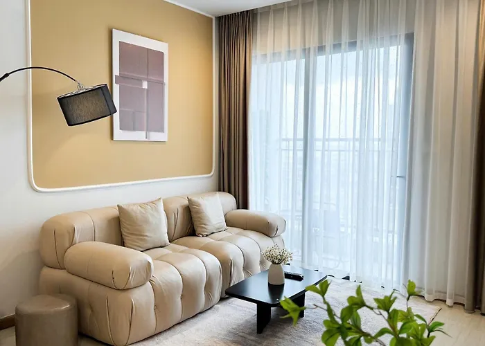 Bay Garden Aurora 3* Ha Long